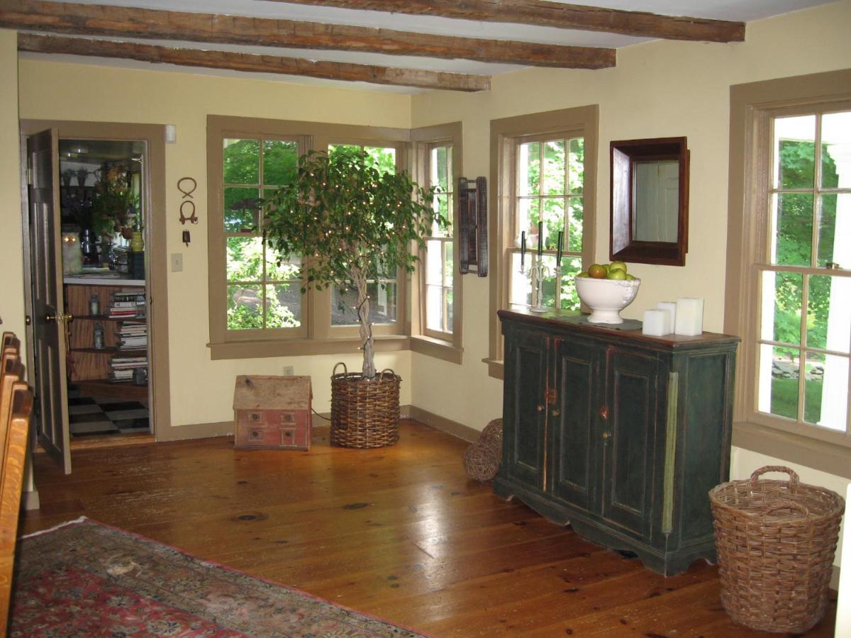 B&B On Seven Acres With Private Bed & Bath Clinton Corners Екстериор снимка